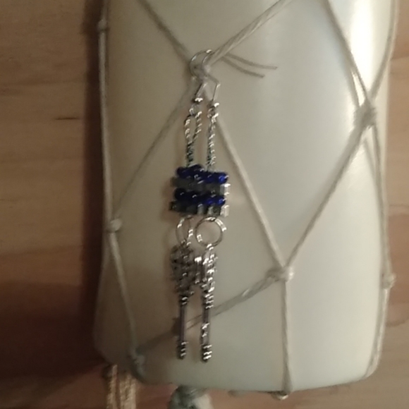 Hand made Earings - Picture 3 of 8